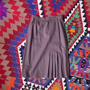 VTG Prestige Boston wool blend pleated eggplant purple mauve knee length skirt